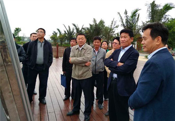 省人大副主任李憲生（右二）蒞臨東坡文化旅游區調研_副本.jpg